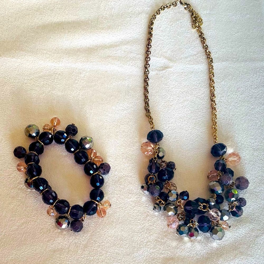 Necklace and bracelet